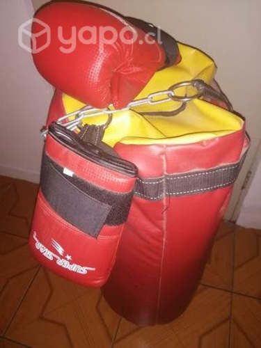 Saco boxeo con guantes 77 cm altura
