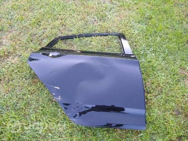 Puerta Hyundai Accent trasera derecha