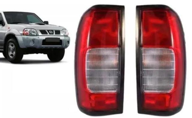 Focos Nissan Terrano Par