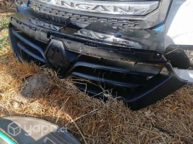 Mascarilla Renault Dokker