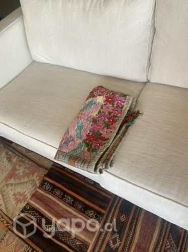 Camino de mesa o manta para sillón