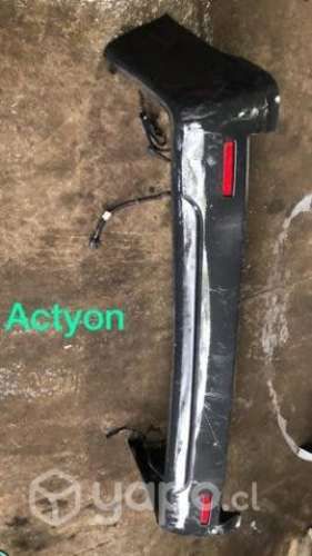 Parachoque trasero ssangyong actyon