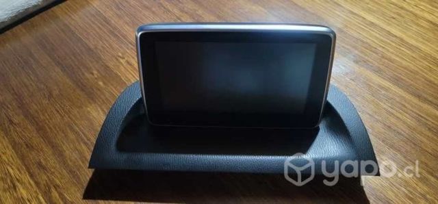 Pantalla New Mazda 3 2016
