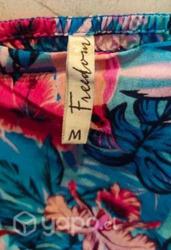 Vestido corto floral M Freedom