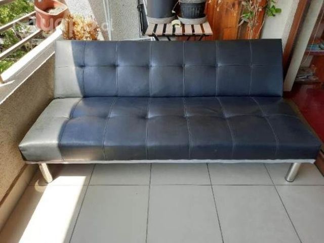 Sofá Negro