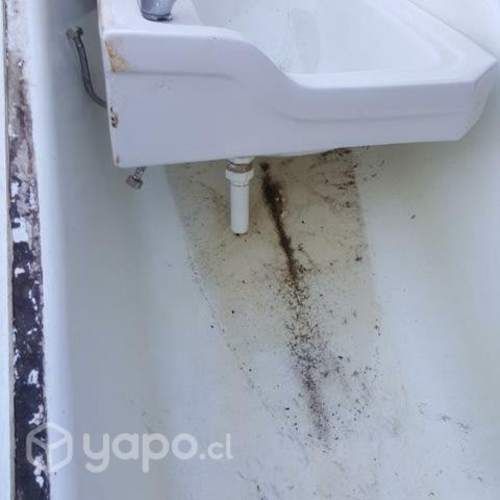 Tina y lava manos la tina tiene pataslos 2 cosas e