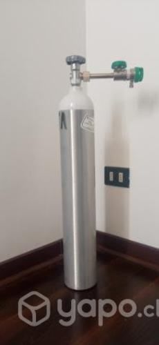 Tanque de oxigeno portatil