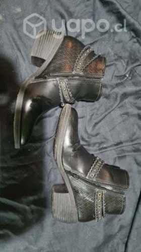 Botines Negros muy Cómodos Talla 35
