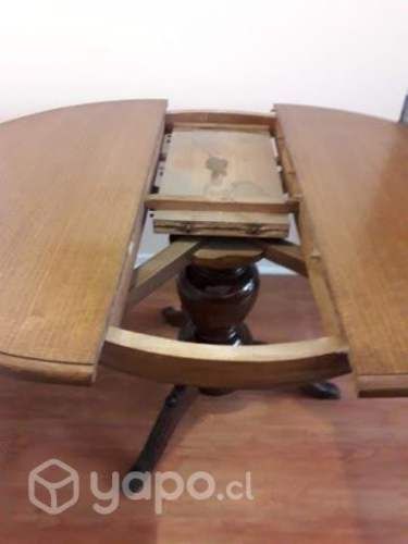 Excelente mesa comedor grande y muy firm