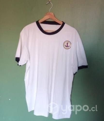 Uniforme Colegio Arturo Prat