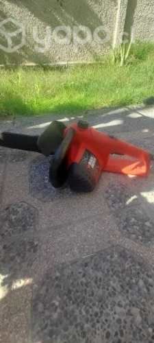 Motosierra Black &decker