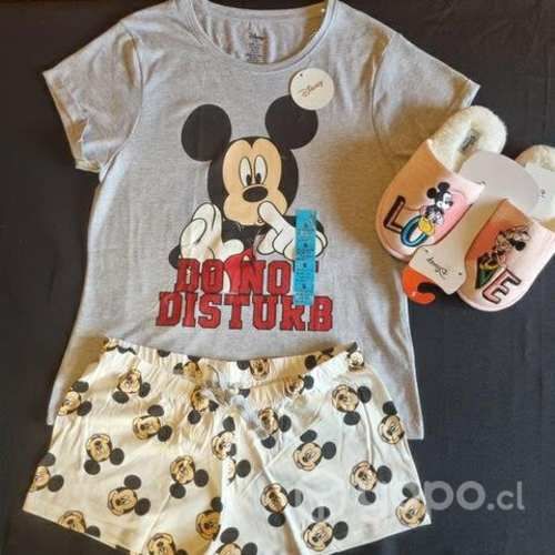 Pijama Disney talla S original
