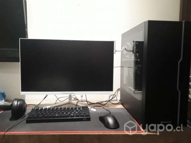 PC gamer y monitor