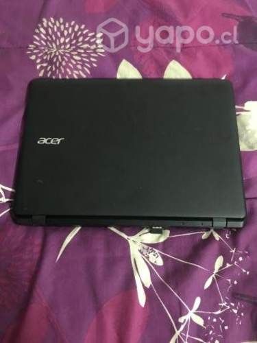 Laptop Acer E 11