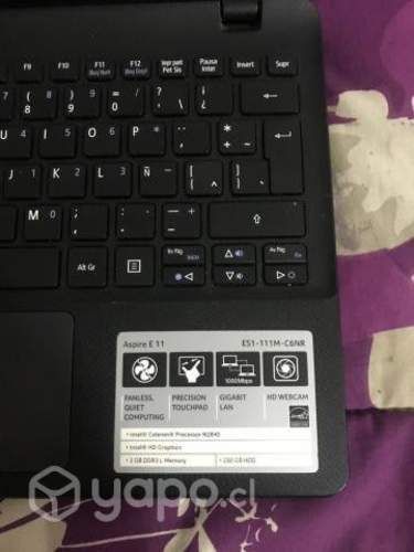 Laptop Acer E 11