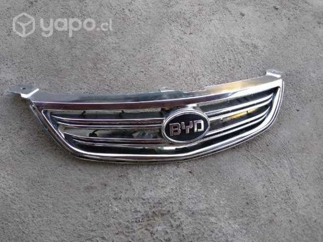 Mascara BYD G3 nueva