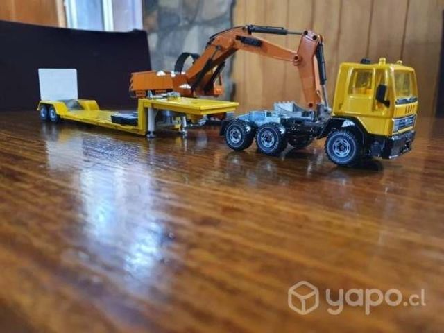 Decoleccion camion ford cama baja y maquinaria