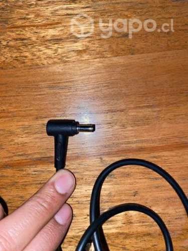 Cargador ASUS GAMIN modelo A15-120P1A
