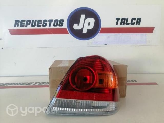 Foco RH Toyota Yaris 2003-2005