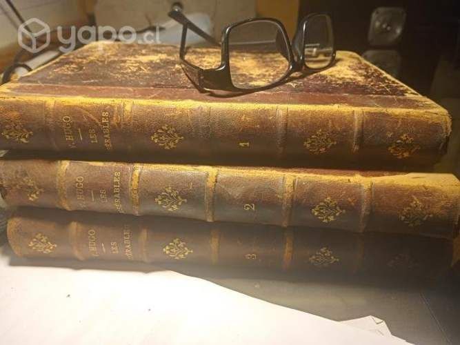 Libros antiguos de los miserables