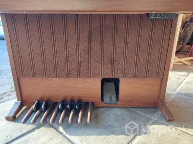 Piano Electone C-605