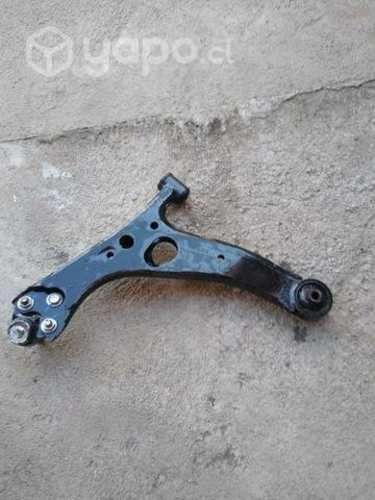 Orquilla inferior Suzuki SX4 05/14 Nueva