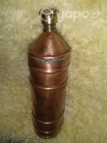 Guatero de bronce bueno antiguo de coleccion