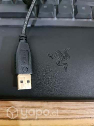 Teclado Razer Ornata Chroma