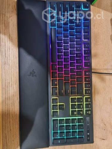 Teclado Razer Ornata Chroma