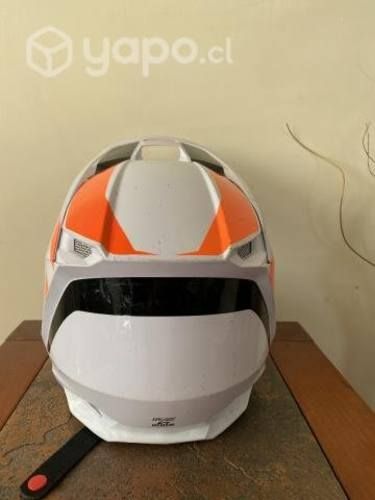 Casco fox V1