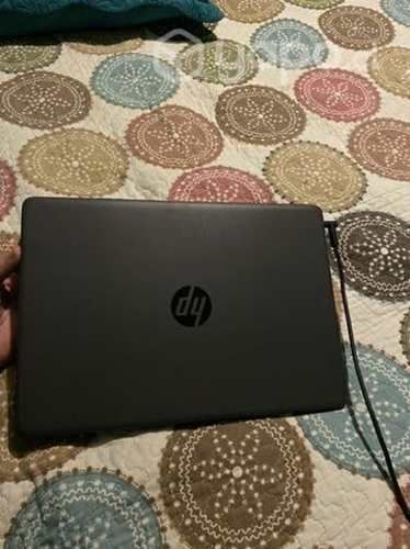 Notebook HP 240