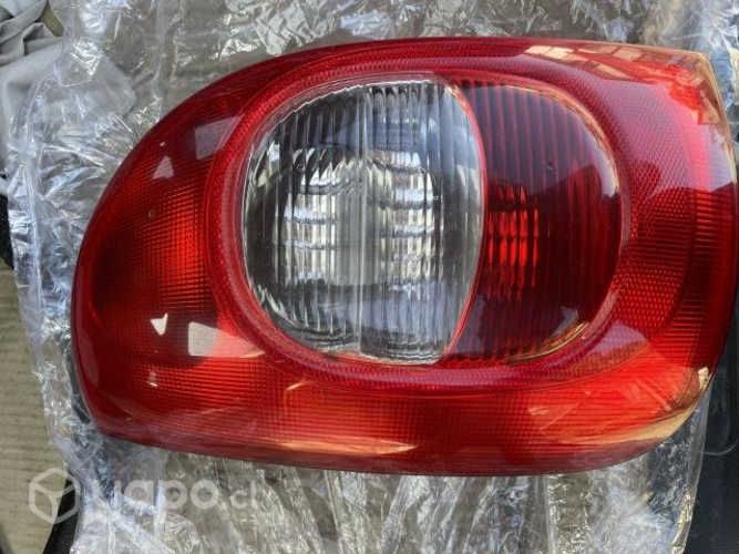 Foco trasero izquierdo Citroen Picasso