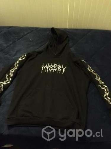 Poleron MISERY NEGRO