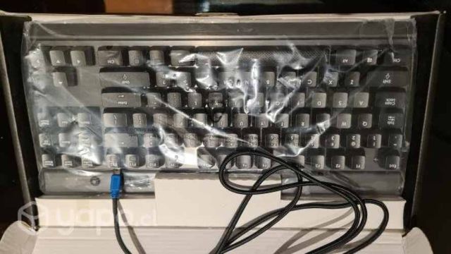 Teclado Corsair Vengeance K65 nuevo