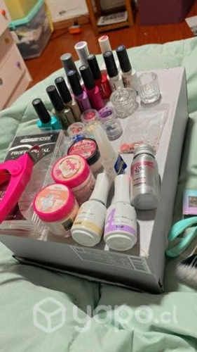 Mesa manicure + materiales !