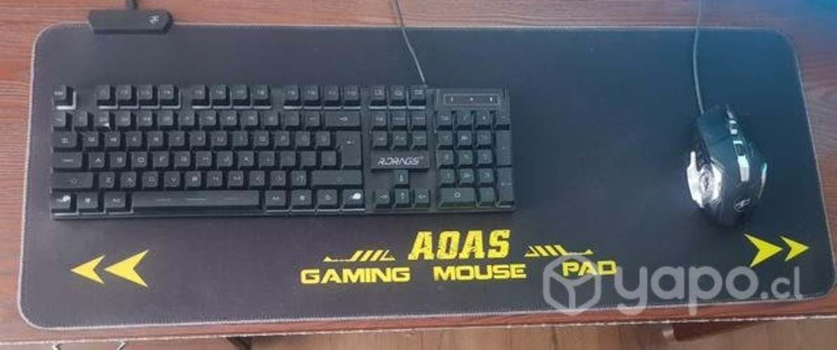 PC i3 8100 con accesorios