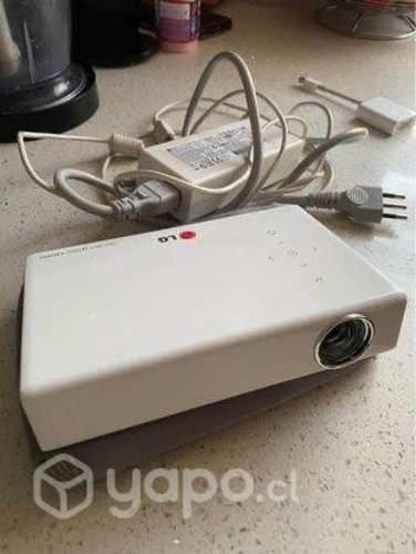 Mini proyector Lg PB60G