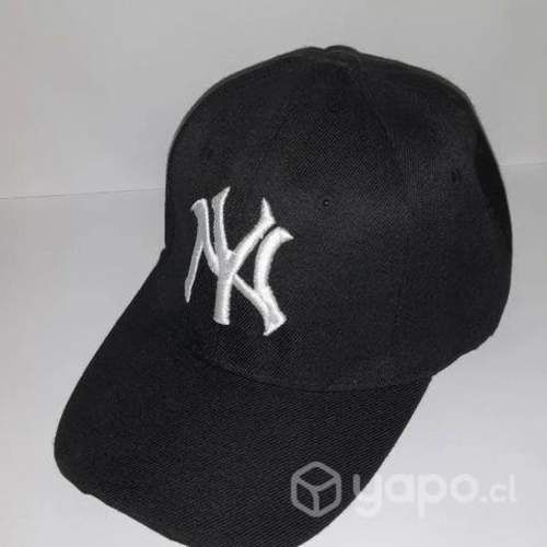 Gorro NY visera curva