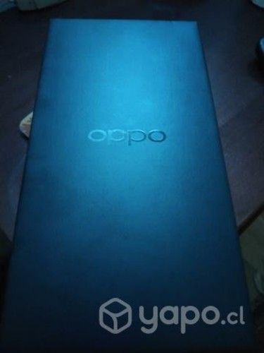 Teléfono nuevo en caja