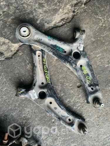 Bandejas delantera ford eco sport