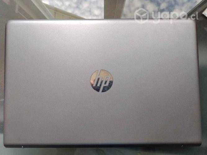 Laptop HP Pavilion 15-CD002LA