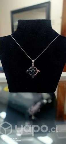 Collar de plata 925 , nudo de bruja