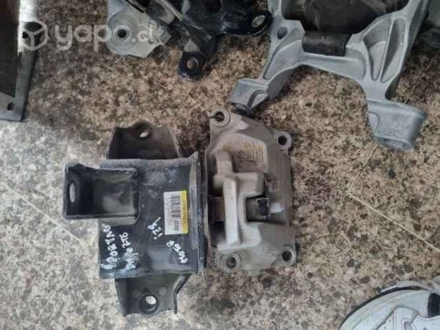 Soporte motor kia sportage 2016 al 2021