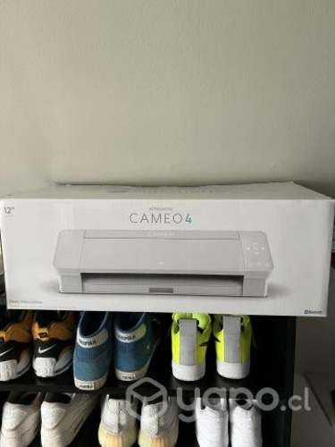 Plotter de corte Silhouette CAMEO 4