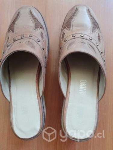 Puntilla Cuero Tallado Americanino (Poco Uso)