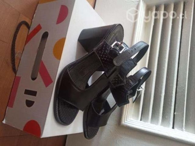 Zapatos polini usados una vez