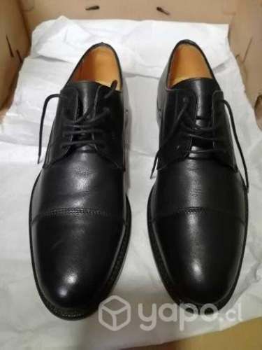 Zapato hush puppies modelo augusto