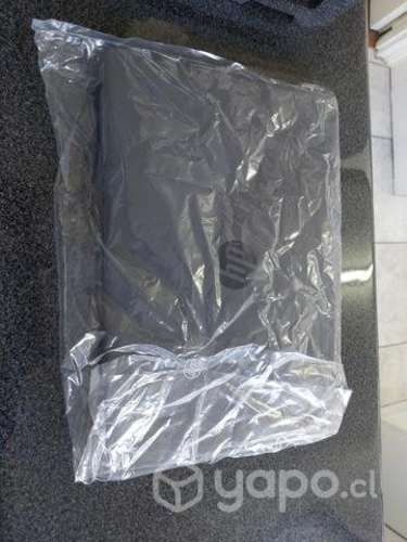 Hp, nuevo, 2 semanas de uso, precio conversable