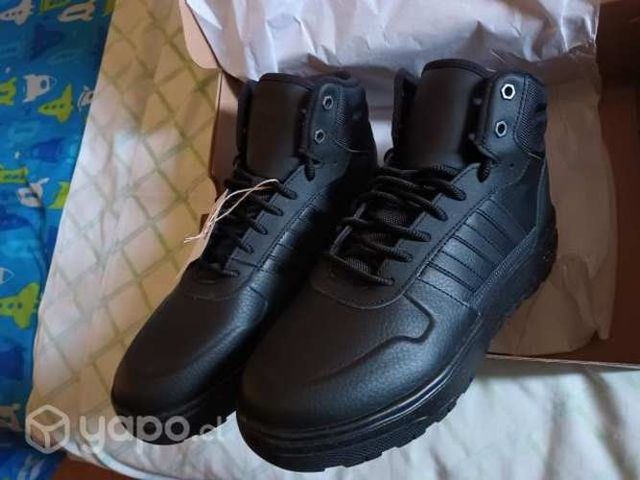 Zapatillas Adidas originales Nuevas Numero 42