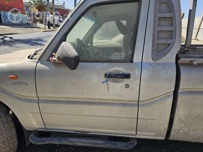 Puerta mahindra pick up